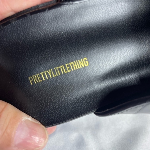 PRETTYLITTLETHNG, Black Pu Croc Chain Square Toe Mules,size 7 - Picture 14 of 14